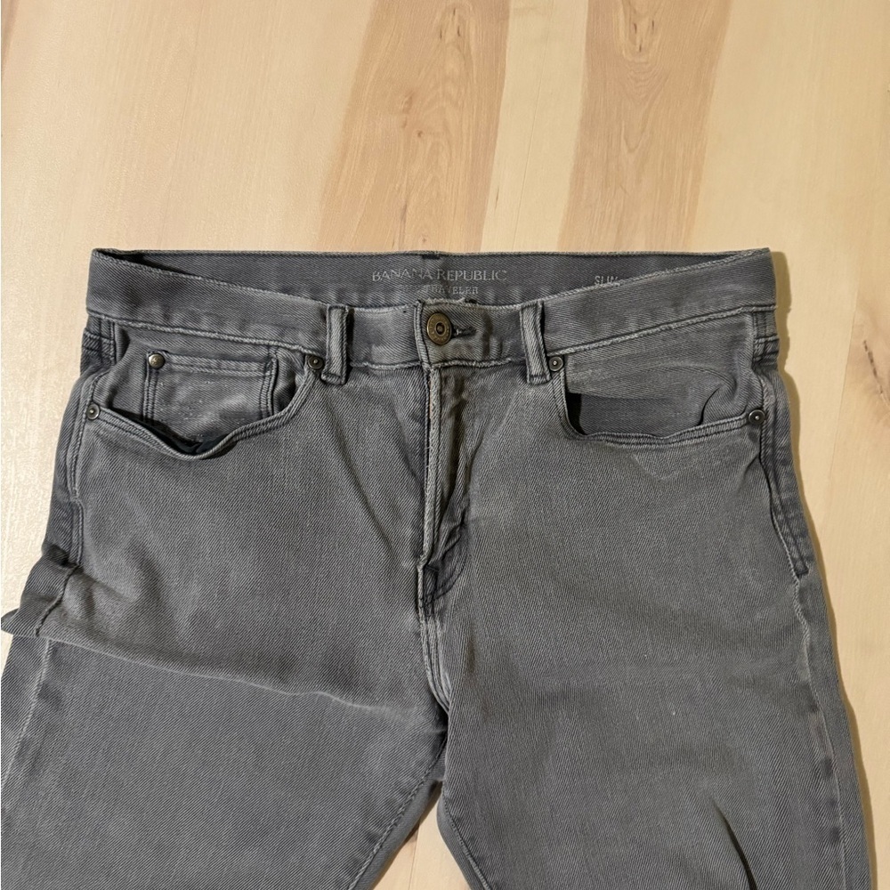 Banana Republic Men's Dark Gray Slim Luxe Traveler Jeans - Picture 5 of 7